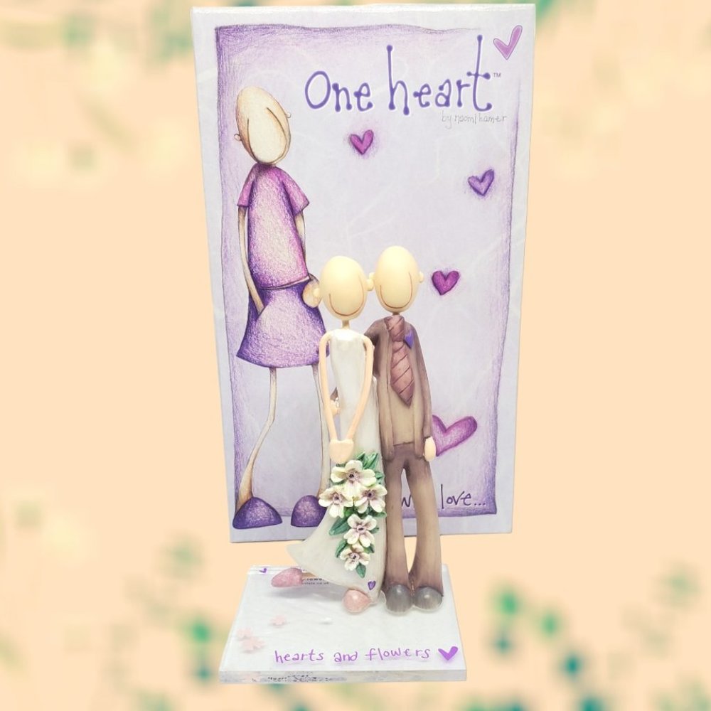 Country Artists One Heart Bride & Groom Figurine/Cake Topper - Hearts & Flowers
